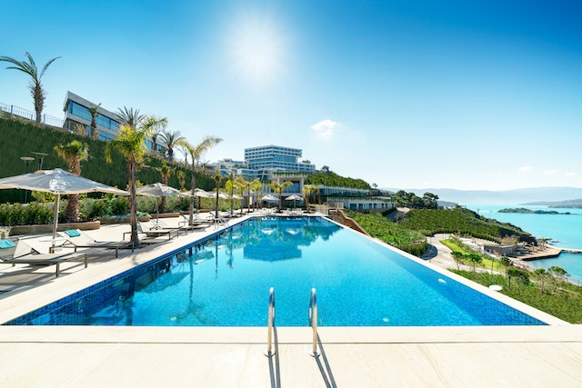 Plongez dans le bonheur : Decouvrez les avantages d’une installation de piscine chez vous